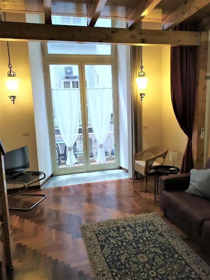 Il Castello Apartment Naples
