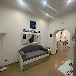 Casa Montecalvario Naples