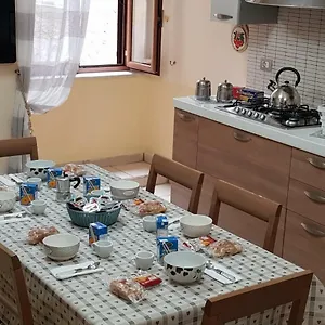 Apartamento La Casa Di Nana, Nápoles
