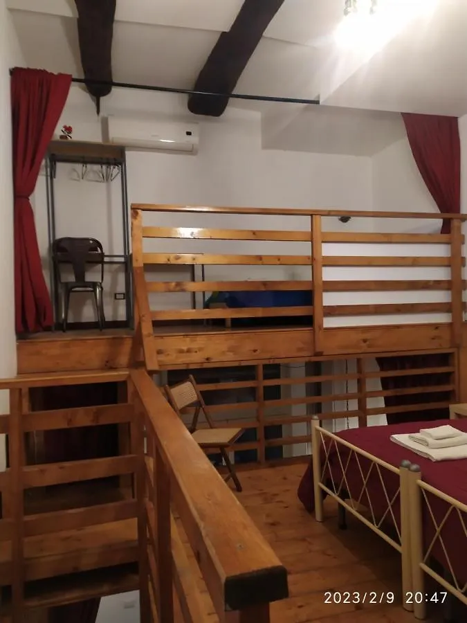 Il Castello Apartment Nápoles Italia